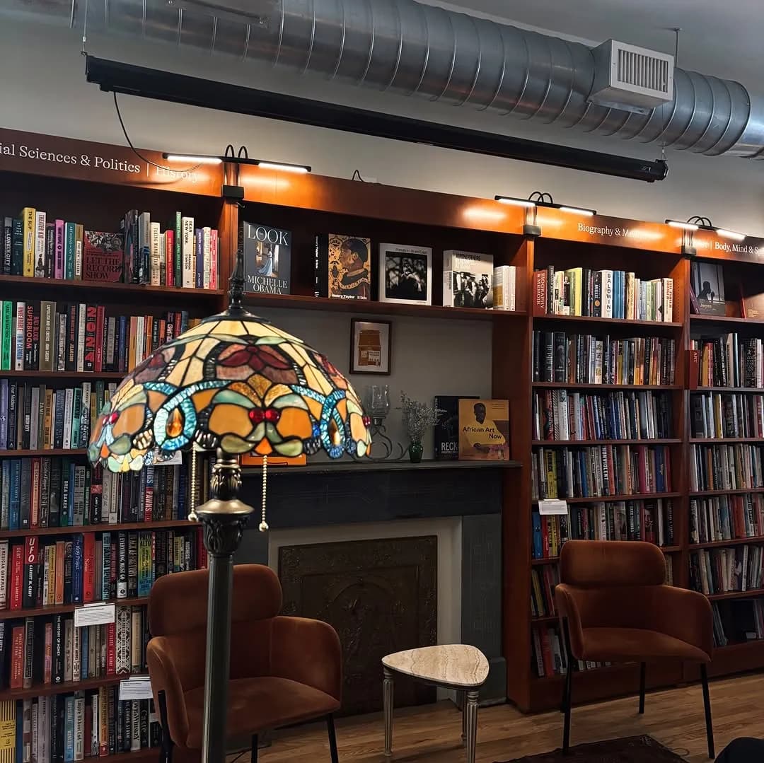 Liz's Book Bar — location photo