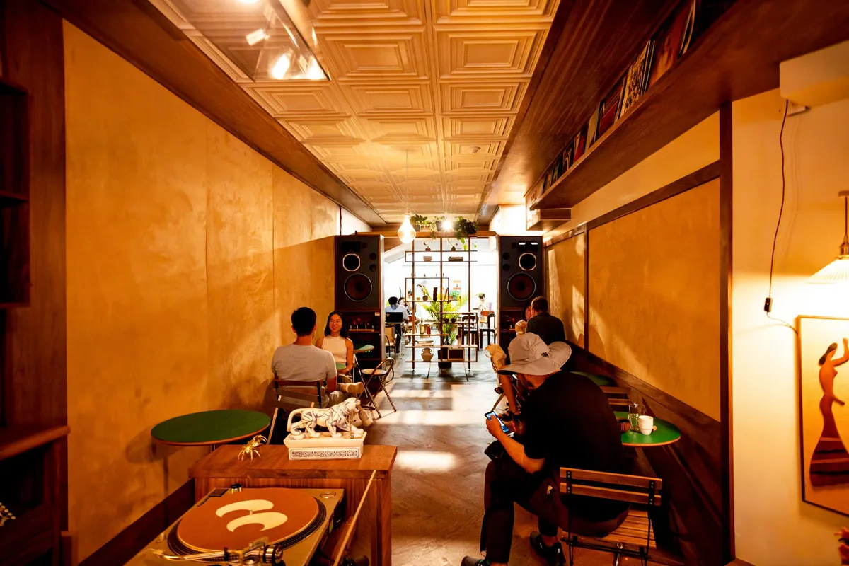 Rooms Coffee — location photo